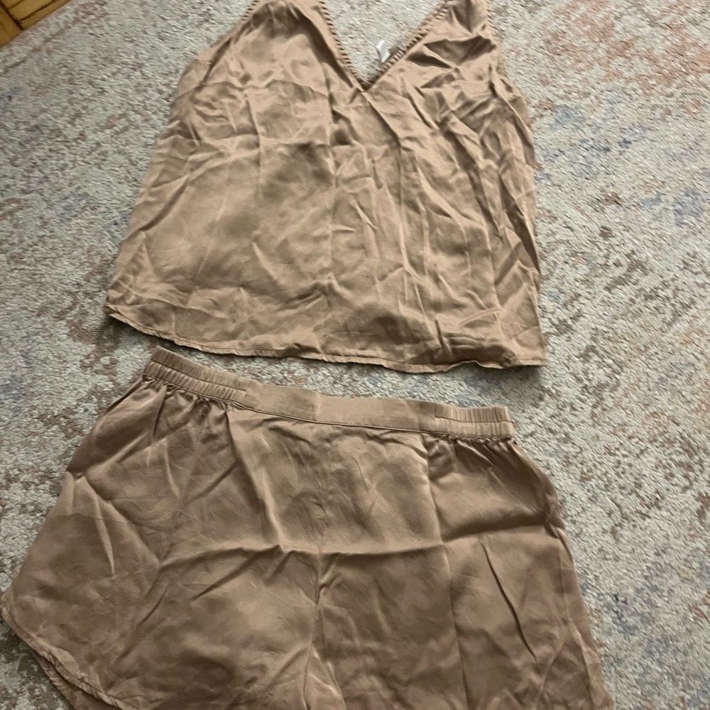 Lunya Washable Silk Pajama Tank Set Size M - Picture 4 of 4